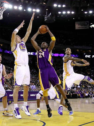 Kobe Bryant vs. Warriors - 01.12.11