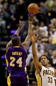 Kobe shoot for three against Pacers.