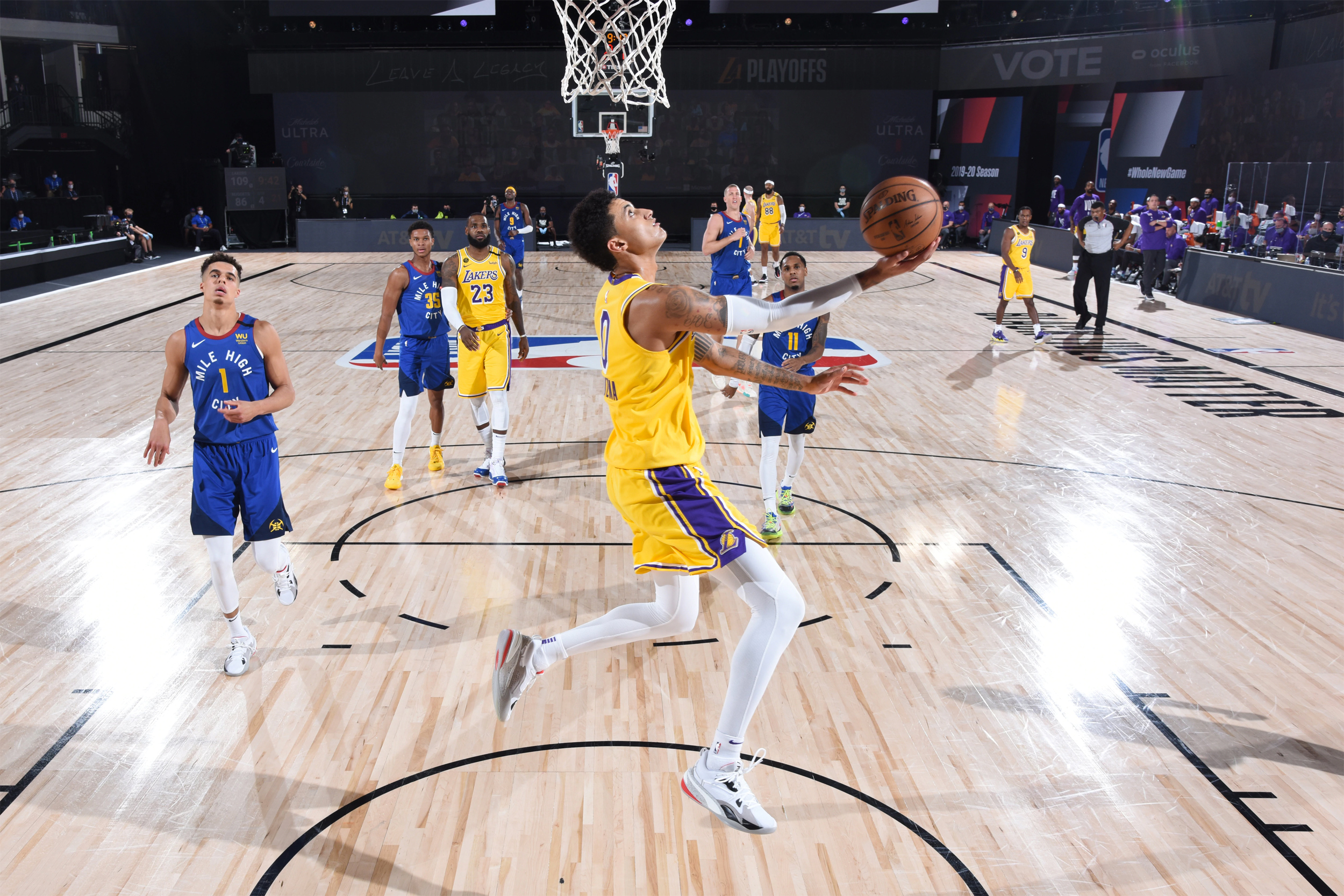 Lakers Get By Nuggets Easily in Game 1