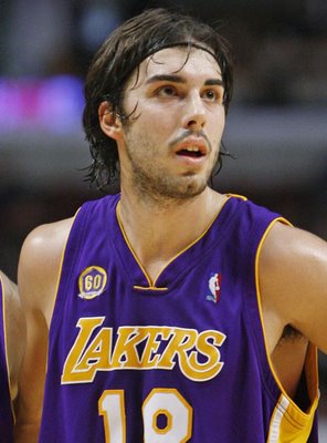 Former NBA Player, Sasha Vujacic attends a game between the Los  Nachrichtenfoto - Getty Images